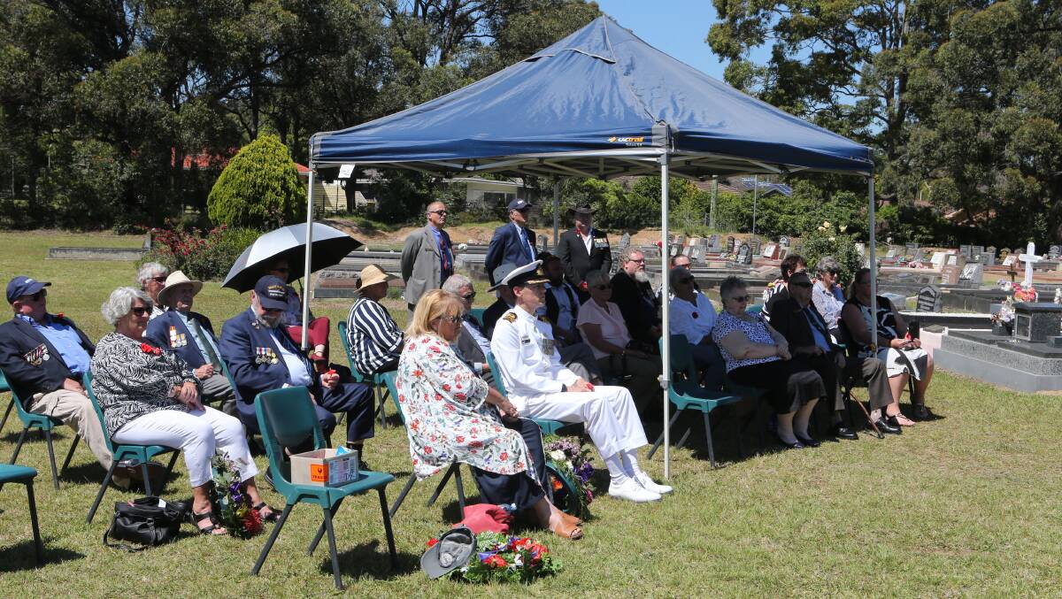 LEST WE FORGET: The grave dedication for World War I veterans privates Robert Kearns and William Murphy on Remembrance Day was attended by a number of locals as well as Victoria Cross recipient Keith Payne.
