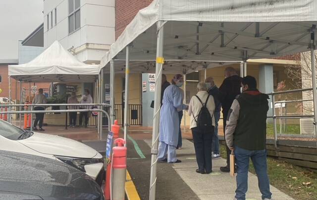 SHORTER: Only around 15 people were lined up for COVID-19 testing at Shoalhaven District Hospital on Thursday morning. Photo: Grace Crivellaro