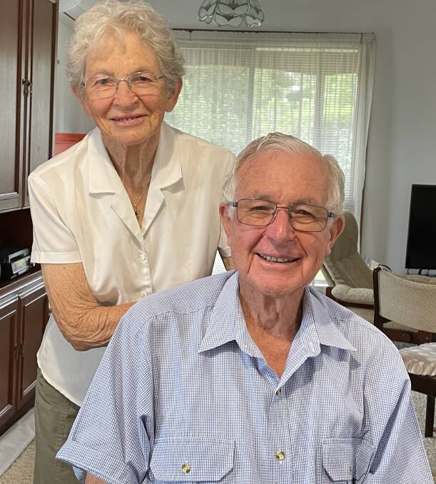 GREAT MEMORIES: Popular former local teachers Bill and June Thompson will farewell the Shoalhaven next week after almost 45 years.