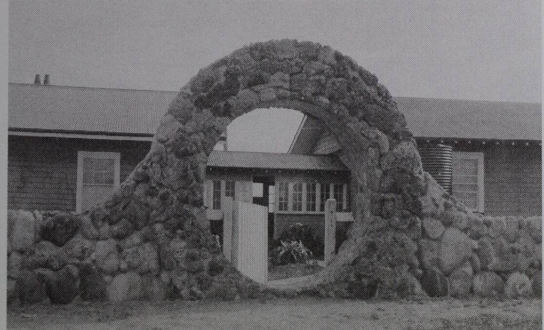The historic M and M Guesthouse, when it was located at Culburra Beach and known as Culburra House, complete with its round rock moon gate which still remains in the seaside village. It was relocated to Nowra in September 1953.