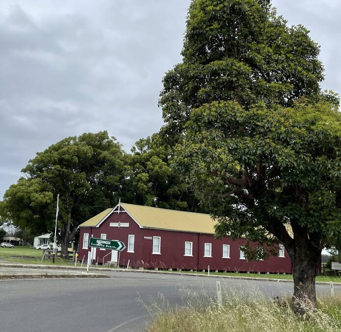 MEMORIAL TREE: The memorial tree at the corner of Pyree Lane and Greenwell Point Road, Pyree, east of Nowra, pays homage to those locals who paid the ultimate sacrifice in World War I.