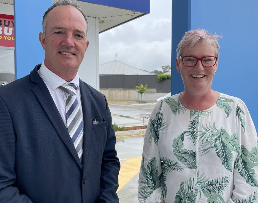 READY TO GO: Former Shoalhaven mayor Paul Green and current mayor Amanda Findley at Thursday's ballot draw. Mr Green drew top spot on the mayoral ballot paper and Cr Findley the bottom, sixth position.
