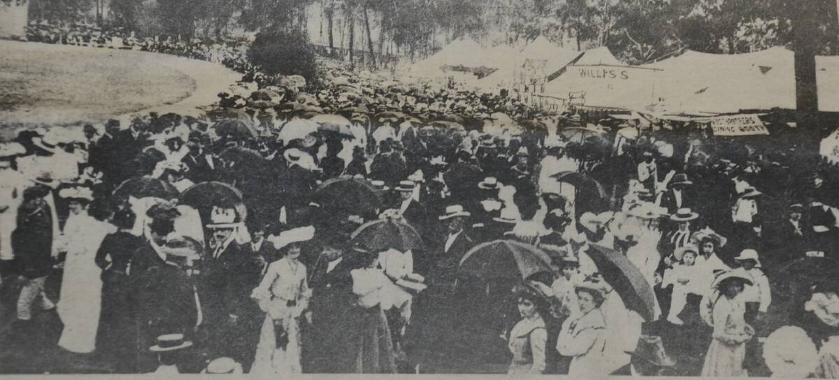 More than 6000 people packed onto the Nowra Showground for day two of teh 1903 Nowra Show.
