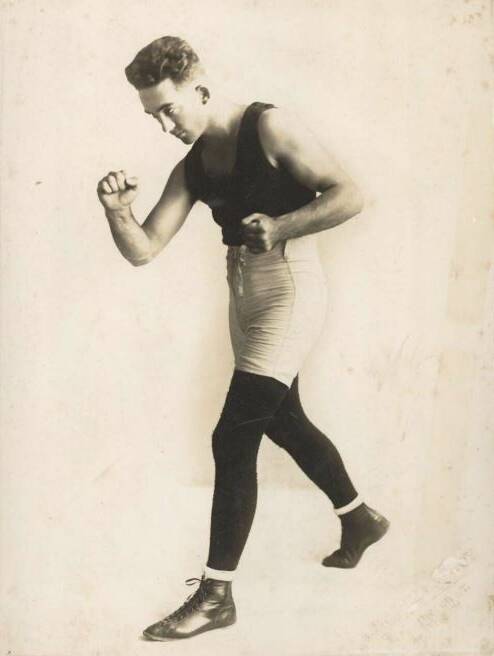 Legendary Australian champion boxer Hughie Dwyer learnt his craft at Pyree Hall. Photo: Arnold Thomas boxing collection National Library of Australia

