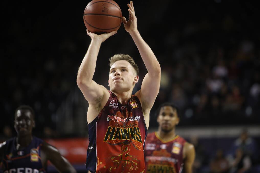 Guard Isaac White in action for the Hawks last season. Photo: Adam McLean