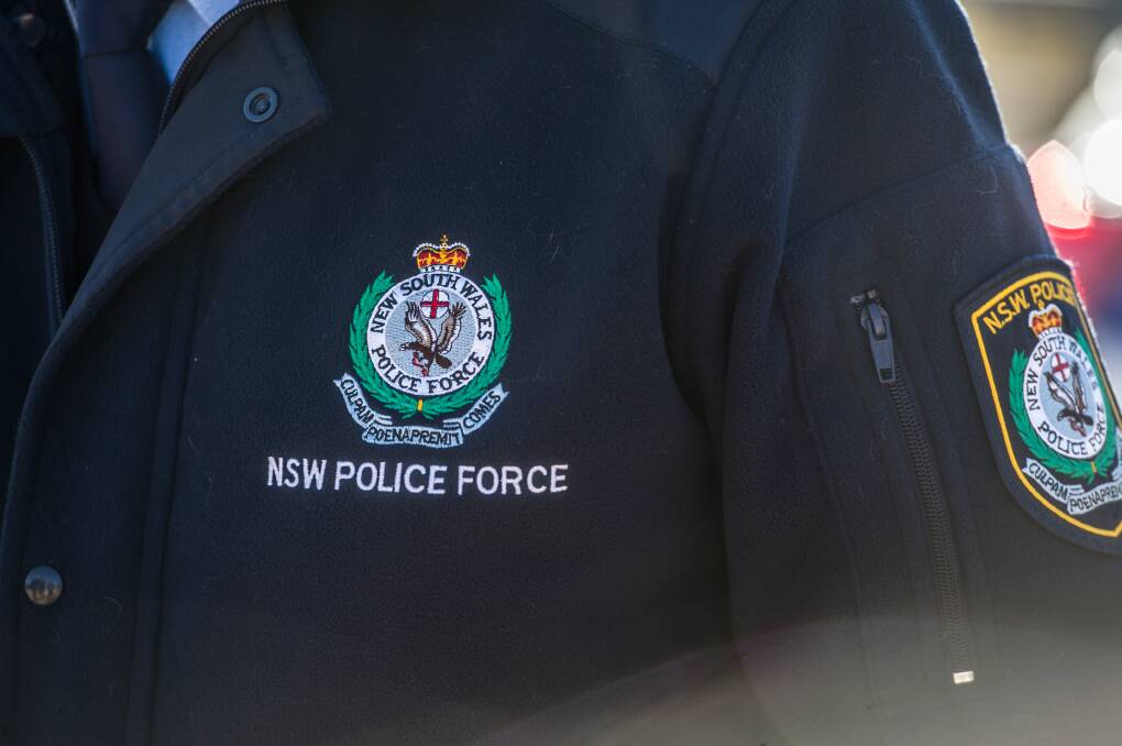 Police have issued a Northern Beaches woman with a $1000 fine for allegedely breaching COVID-19 orders whilst travelling on the South Coast.