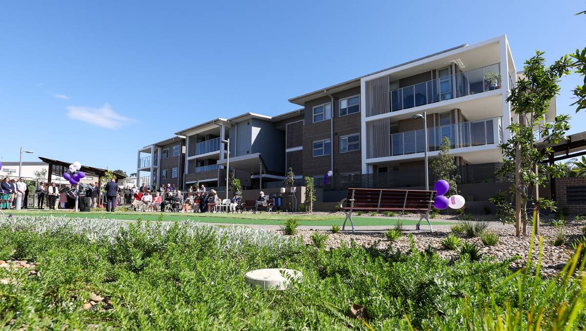 Warrigal Shell Cove's Spinnaker apartment building. Picture by Adam McLean