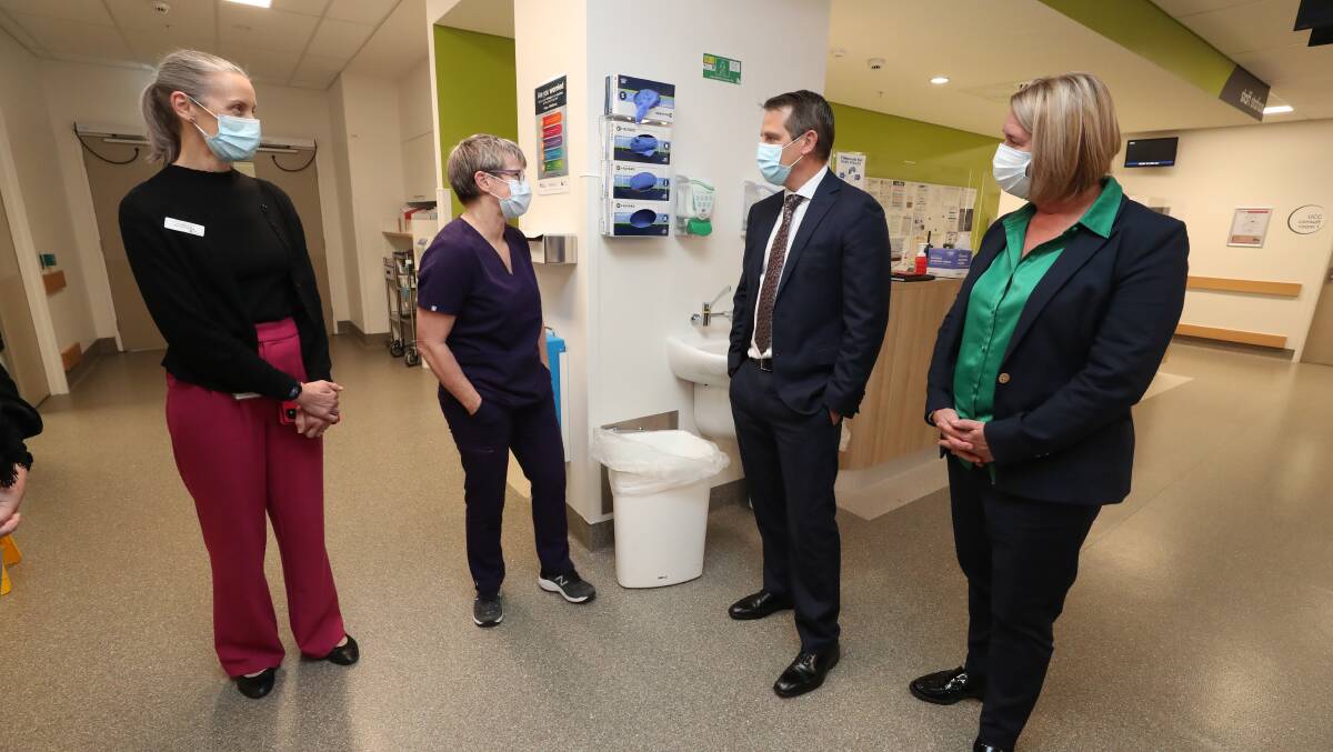 Critical care co-director Anna O'Hare and nurse Practitioner Wendy Fenton talk to Health Minister Ryan Park and Heathcote MP Maryanne Stuart. Picture by Robert Peet.