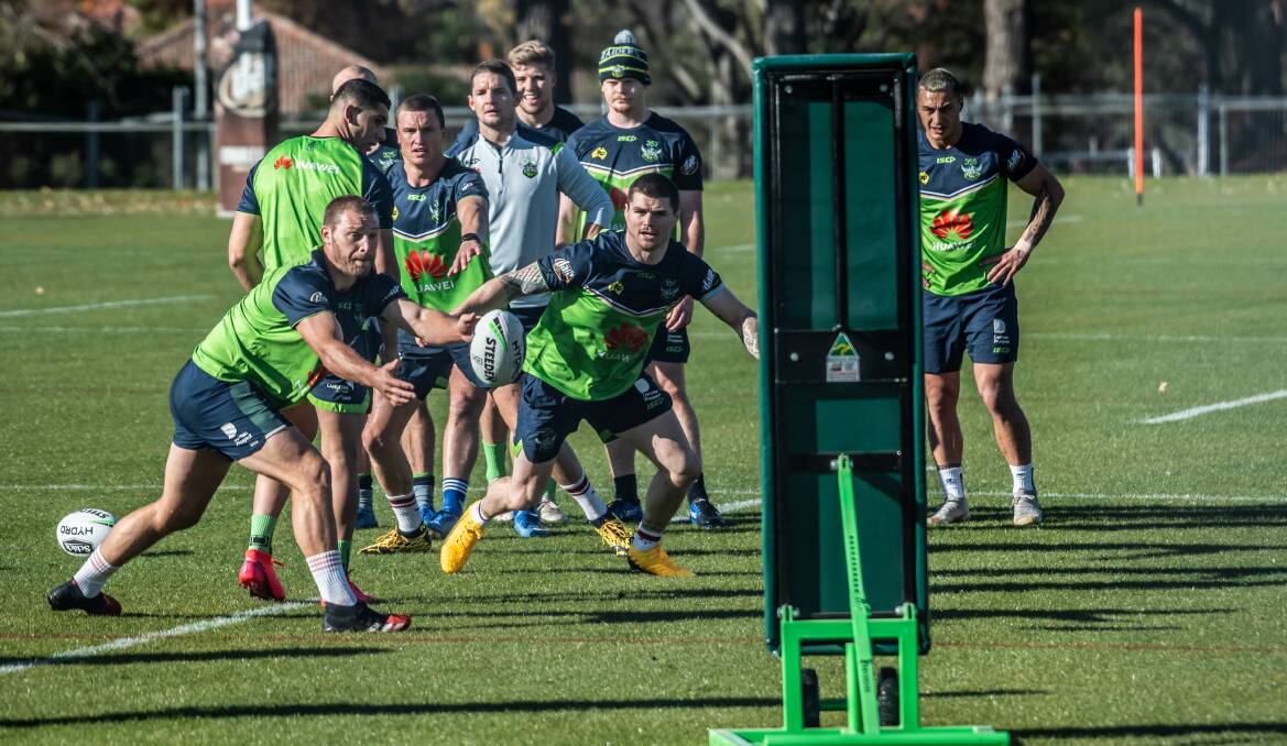 Jack Murchie (back of the cue) and his Raiders restarted training on Wednesday morning. Photo: Karleen Minney