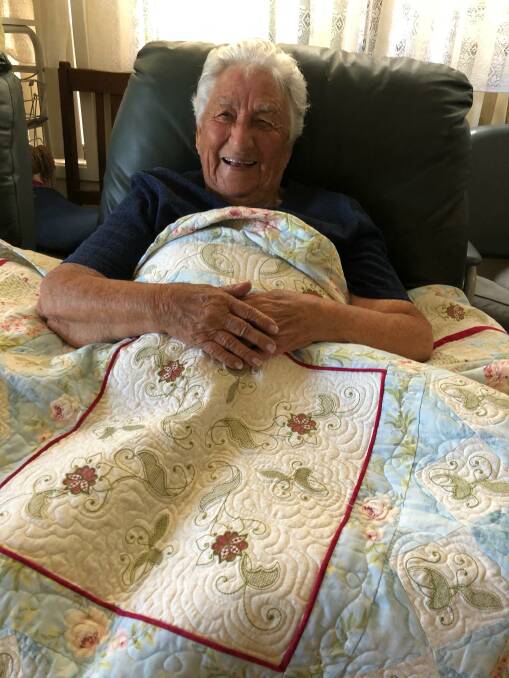 Jean Young of Gerringong won this year's raffle prize of a beautiful quilt. Photo: supplied. 