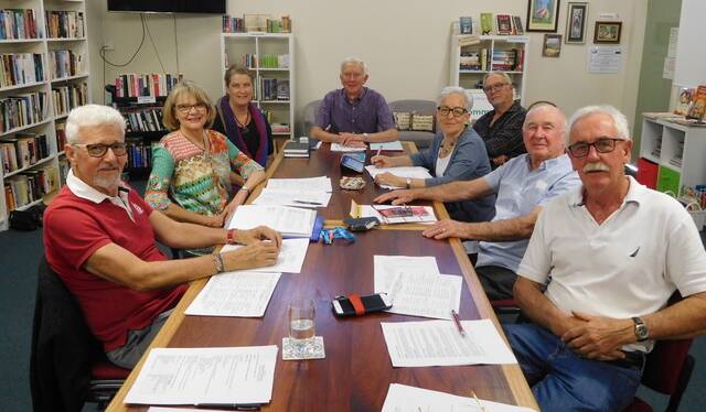 ADFAS Shoalhaven 2020 committee: Rowan Hollingworth, Suzanne Silver, Lisa Talau, Ted Jarrett, Ian Cole, Phyllis Agam, Stan Keough and Richard Wiseman. Absent: Jennifer Moss and Christine Jourden.