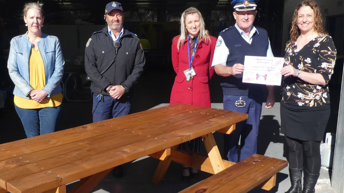 Inmates donate picnic tables to mums and kids in need