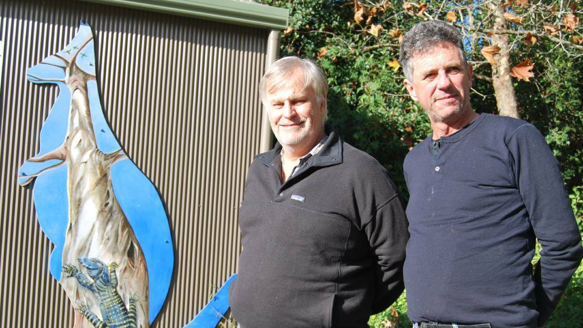 KVBN creator John Sinclair and Kangaroo Valley resident Peter Botsmanare one step closer to making the private broadband network a reality.