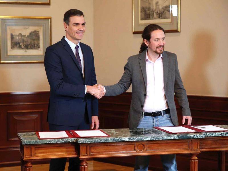 Spain's acting Prime Minister Pedro Sanchez (L) and Podemos leader Pablo Iglesias have made a deal.