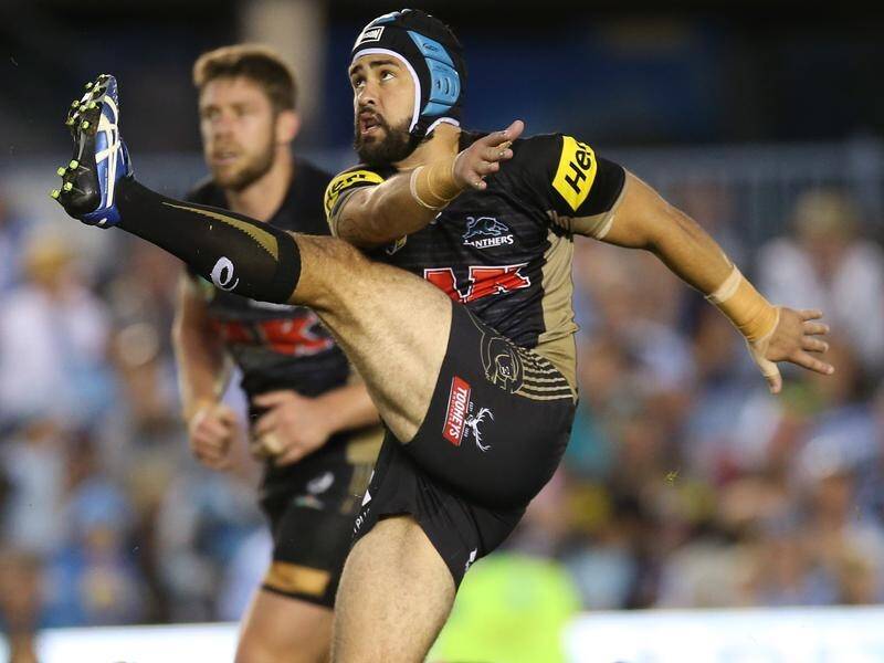 Jamie Soward has stuck the boot into the Dragons, saying the club needs a top-to-toe evaluation.