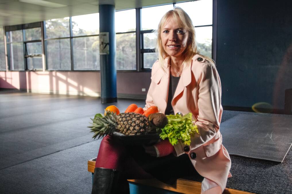 GOOD DIET: University of Wollongong public health nutrition expert Associate Professor Karen Charlton. 
Photo: CHRISTOPHER CHAN