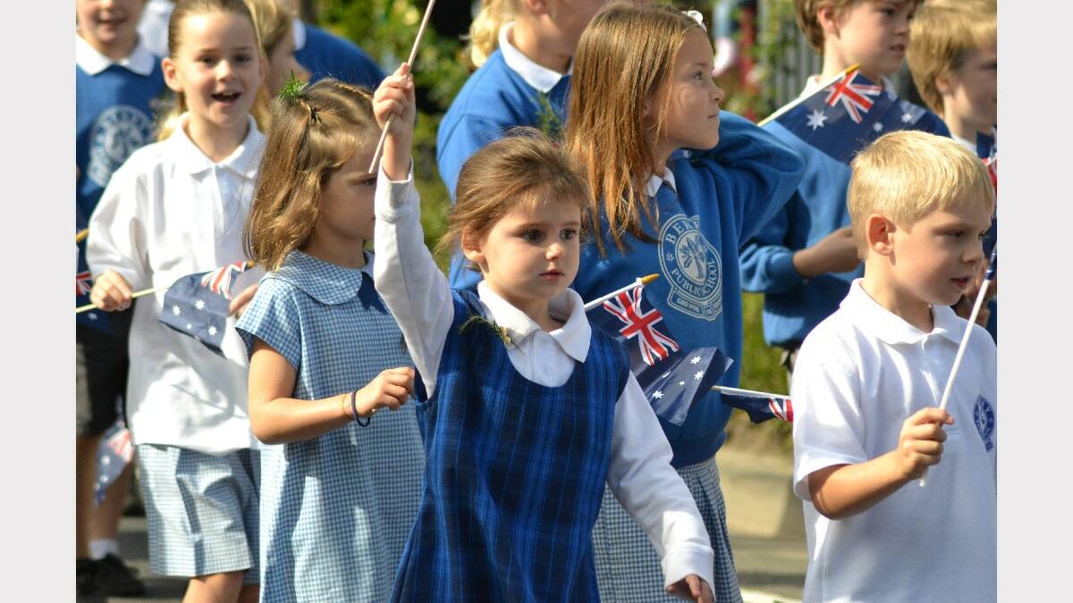Berry Public School students at the 2014 Berry Anzac Day march.
