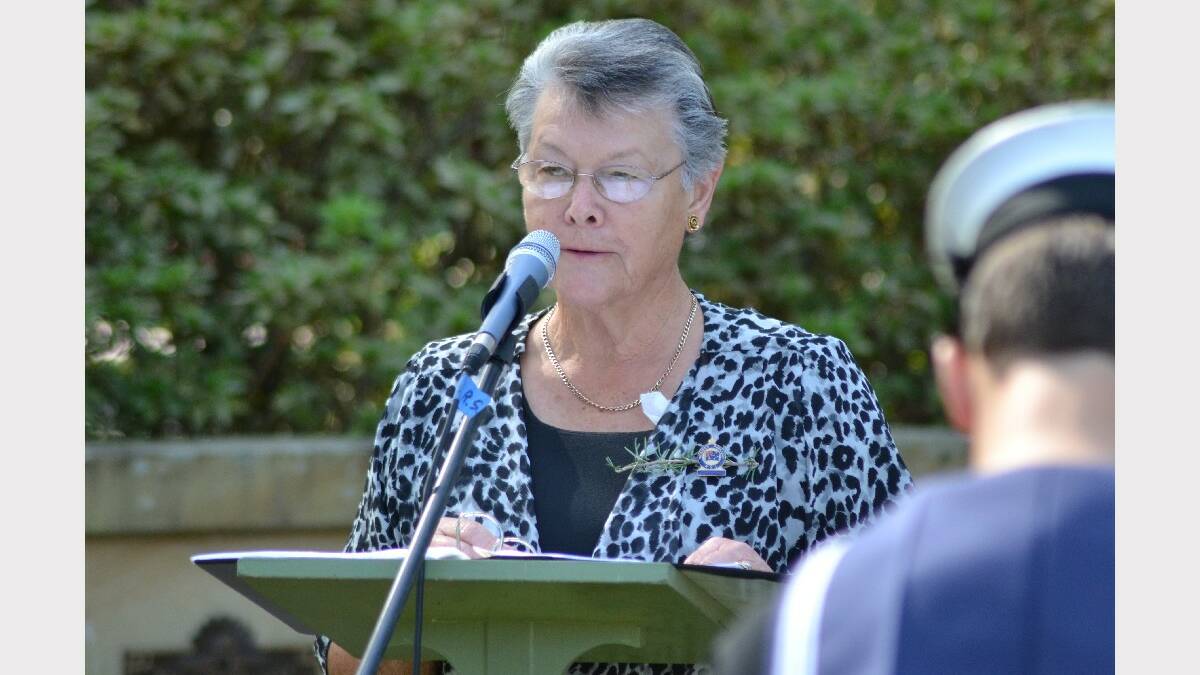 Berry RSL sub-branch women’s auxiliary president Evelyn Strong gives the prayer of thanksgiving.