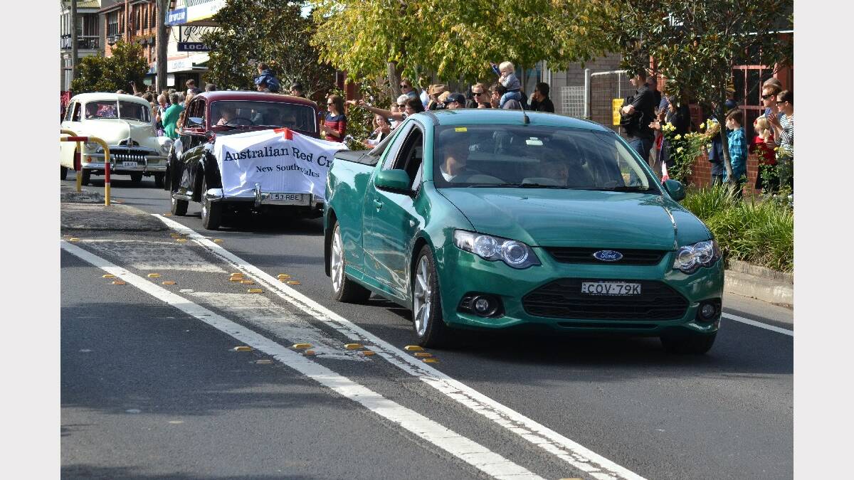 Vehicles at the 2014 Berry Anzac Day march.