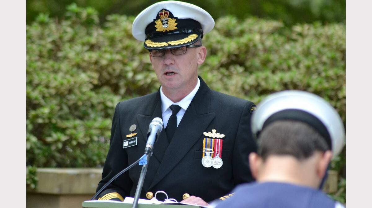 Captain Darren Rae from HMAS Albatross gives the commemoration address.