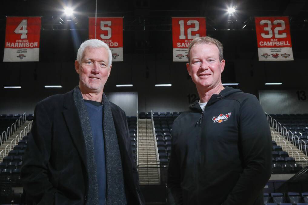 CLUB GREAT: Chuck Harmison and Mat Campbell have sent a message of the support to the Illawarra Hawks ahead of their semi-final series against Perth. Picture: Adam McLean. 
