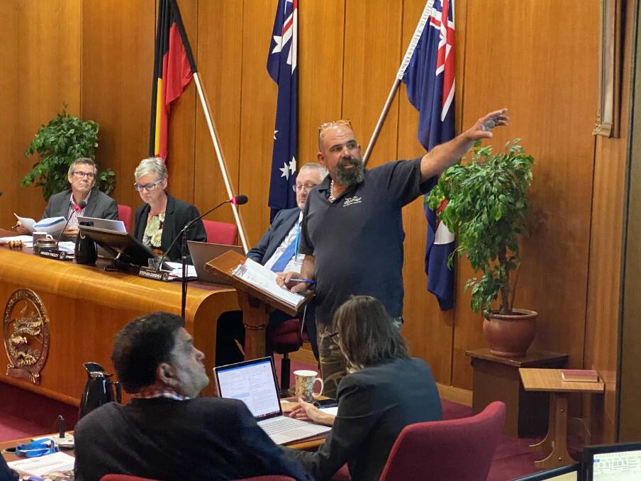 Dave Fenech giving a deputation on the Woollamia Boat Ramp to Shoalhaven City Council's ordianry meeting.