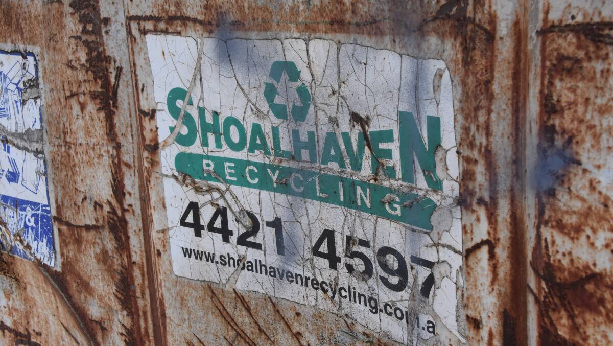 Shoalhaven Recycling's logo on a skip bin. 