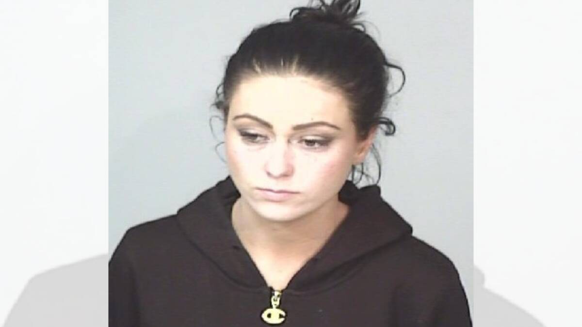 Wanted woman Sarrah De Gabriele. Picture by NSW Police 