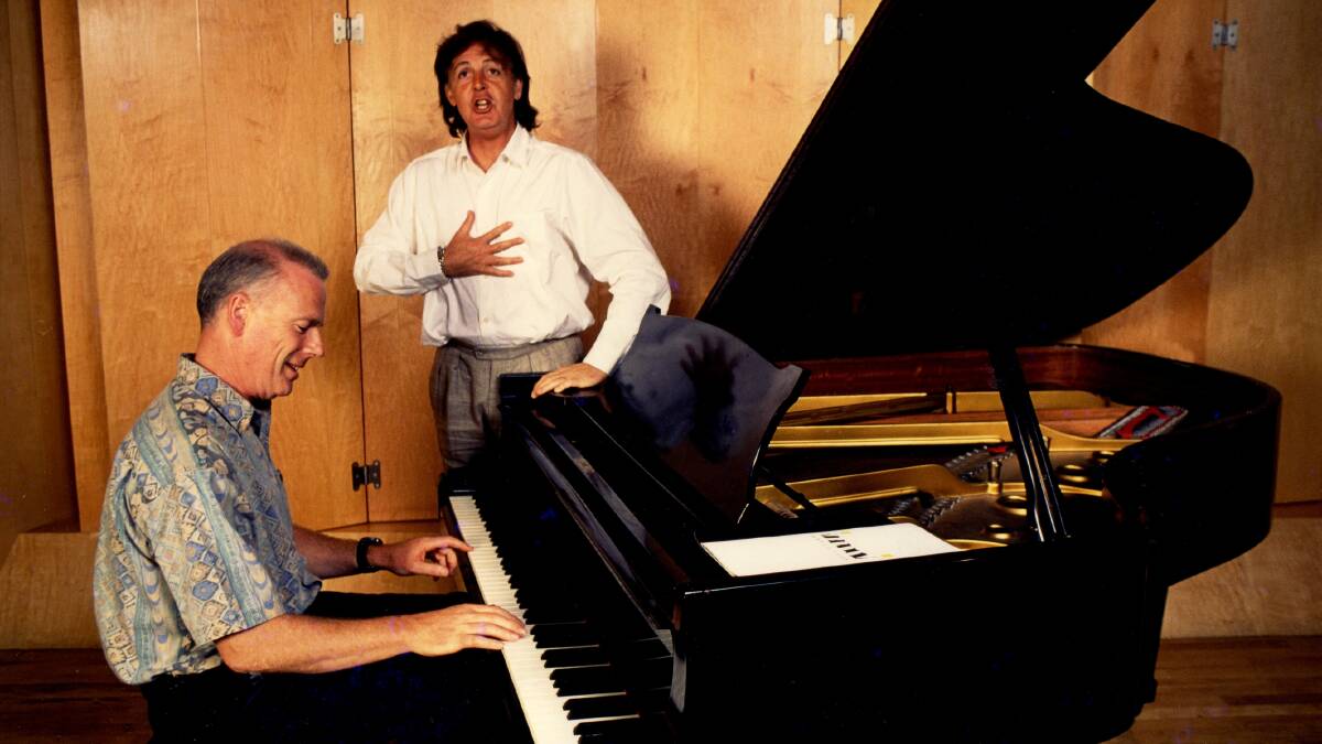 Paul McCartney and Martin – Abbey Road Studio 3 1995