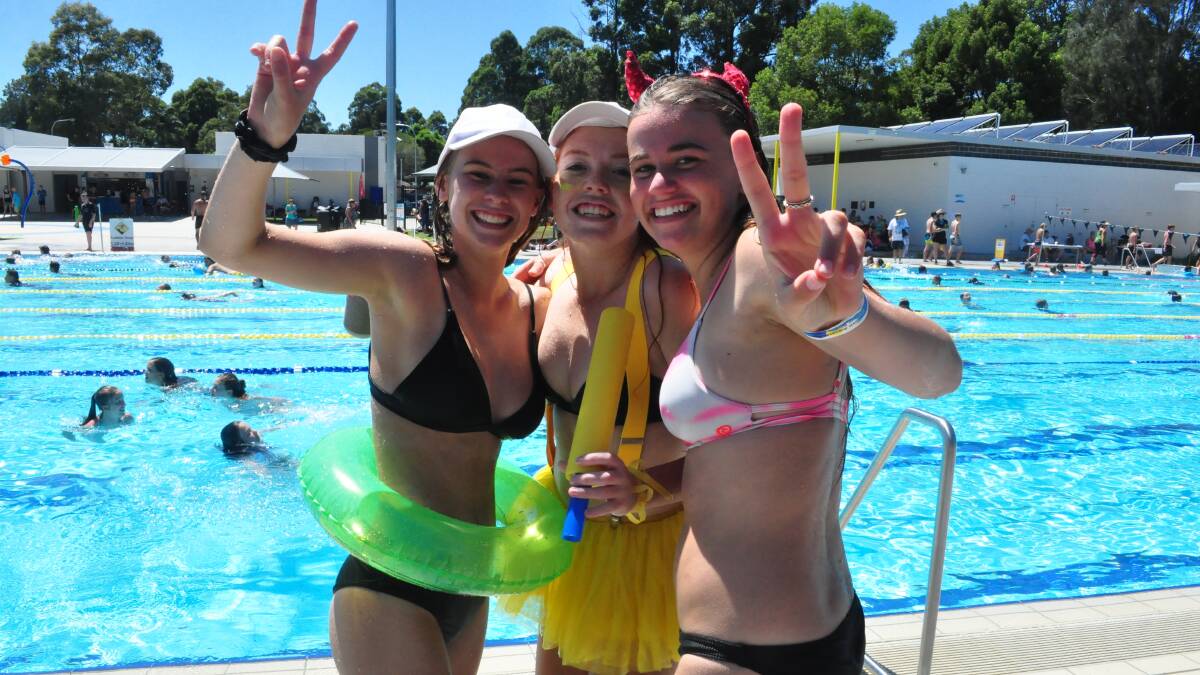 Vincentia High Swimmers Make A Splash Photos South Coast Register Nowra Nsw