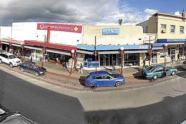 HAVE YOUR SAY: Visit southcoastregister.com.au and vote in our Nowra CBD parking poll.