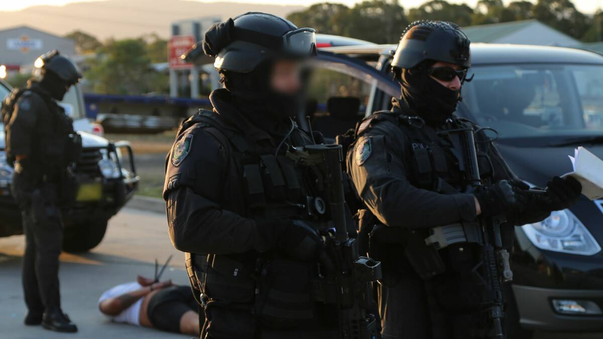 Heavily armed officers from the Tactical Operations Unit from Sydney arrested three men in the car park of a fast food restaurant in Yallah as part of an operation into crystal methamphetamines in the local area. A fourth man was also arrested at Vincentia.   