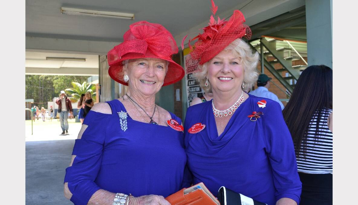 Barbara Dudman from Shoalhaven Heads and Penelope Post from Nowra co-ordinated their outfits for race day at the Shoalhaven City Turf Club.