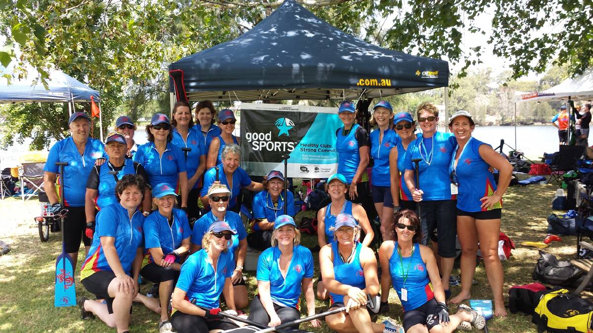 NEW FACES: Nowra Waterdragons’ new look women’s team at the Dragon Boat NSW Race four regatta on Saturday.